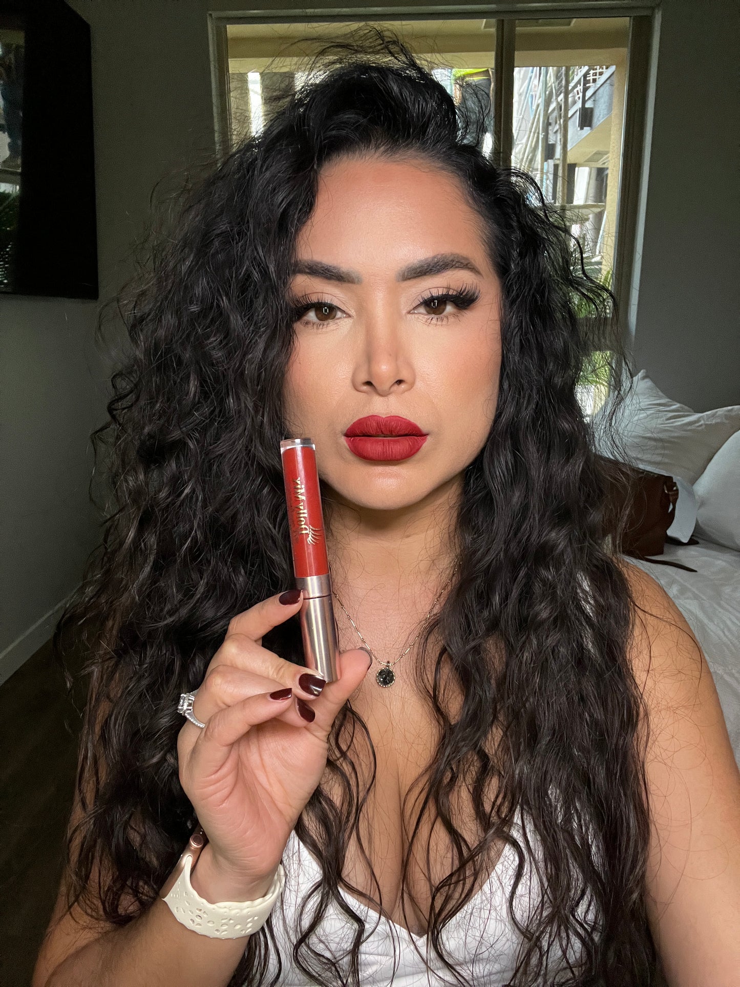 Queen long lasting liquid lipstick